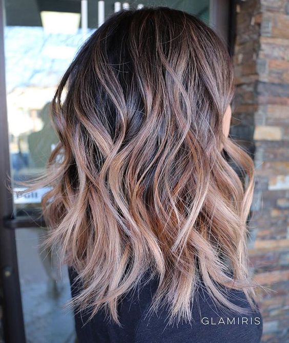 Beautiful hairstyles and hair pieces for long hair ，