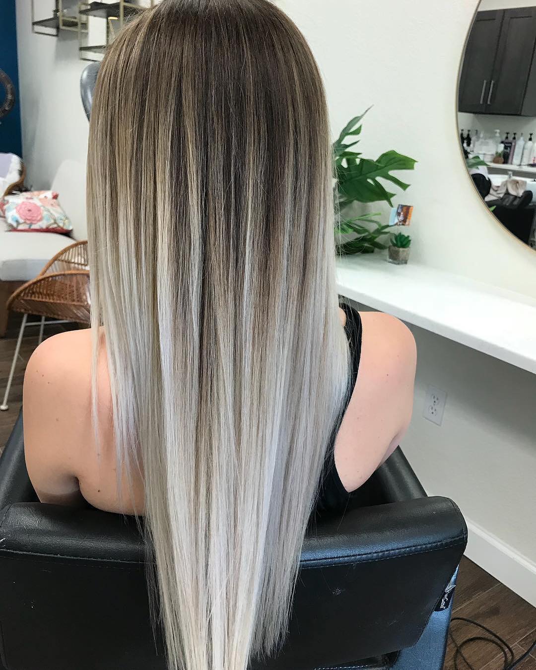 Beautiful hairstyle from the Umbe Perry Balhaj for long hair, 2019 long hair color and shaving Beautiful hairstyle from the Umbe Perry Balhaj for long hair, 2019 long hair color and shaving