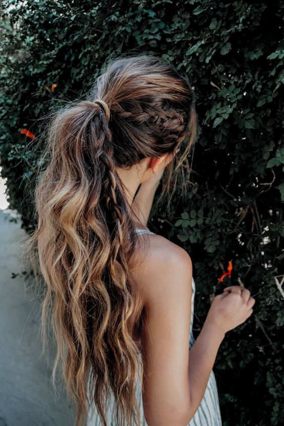 Beautiful hairstyles ponytail for long hair - long horse tail hairstyle