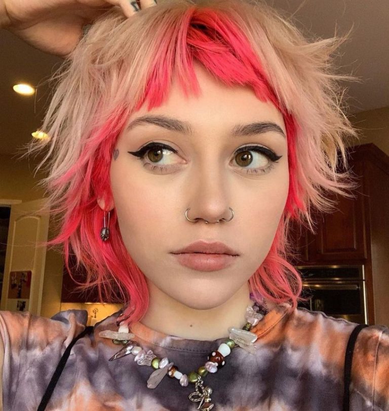10 Stylish Short Haircuts & Short Hair Styles for Women