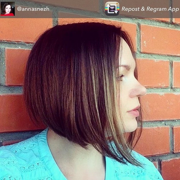 Short Pop hair cut with lines