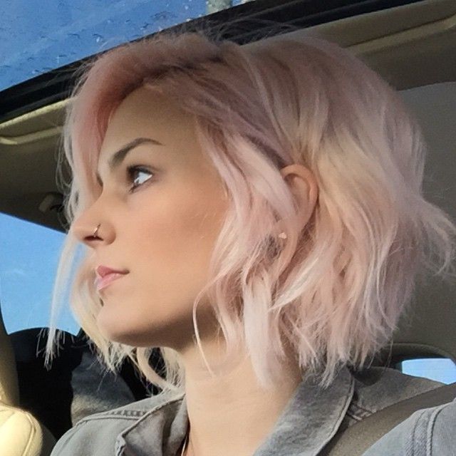 Short pink bob hair cutting