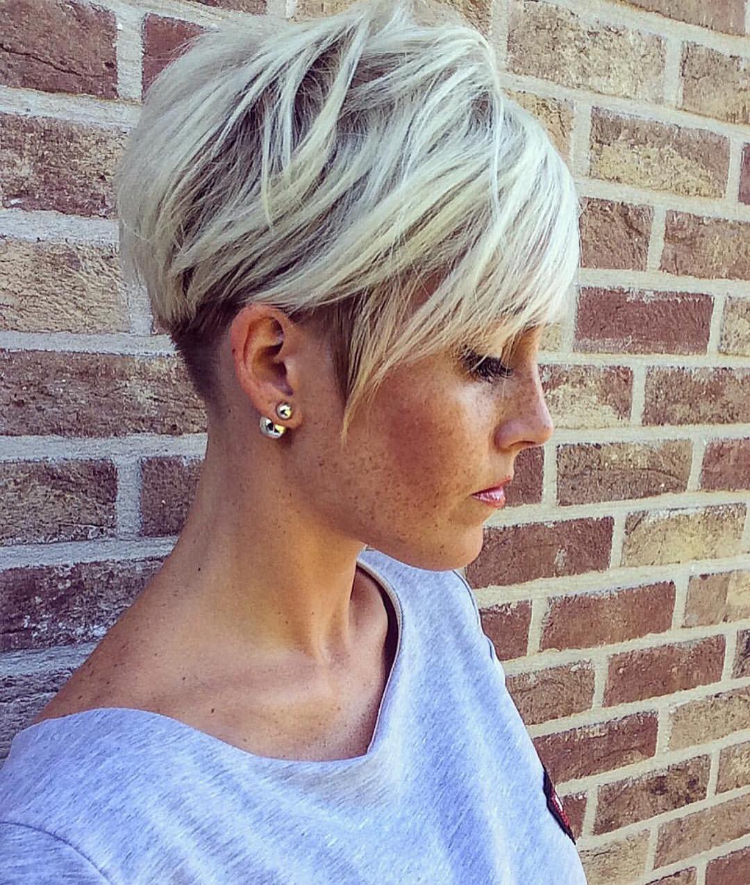 Short hairstyles, women are simple hair for short hair