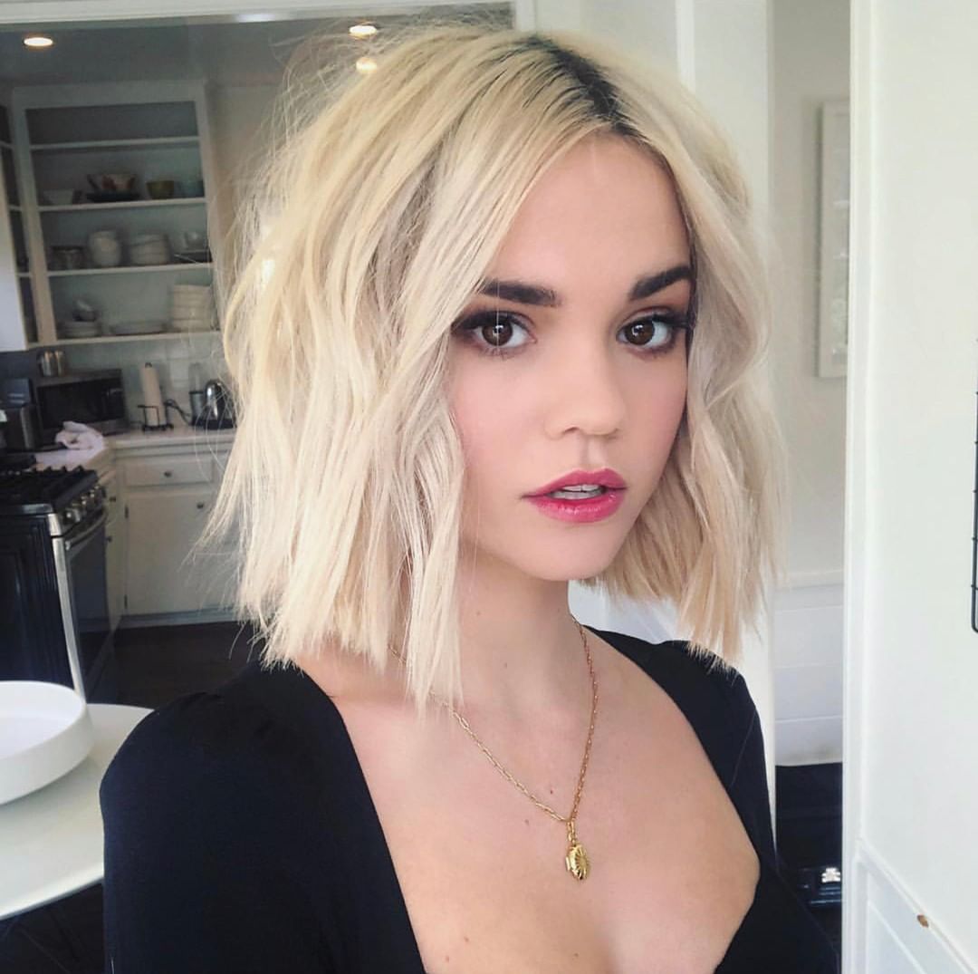 Simple hair styles for women, cutting the shoulder hair with thick hair Simple hair styles for women, cutting the shoulder hair with thick hair