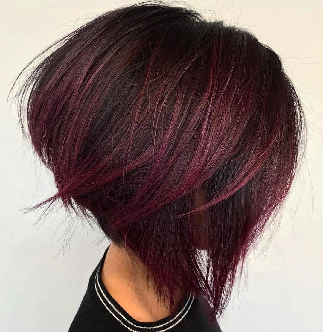 Short Bob's straight hair cut - short hairstyle for women for thick hair Short Bob's straight hair cut - short hairstyle for women for thick hair