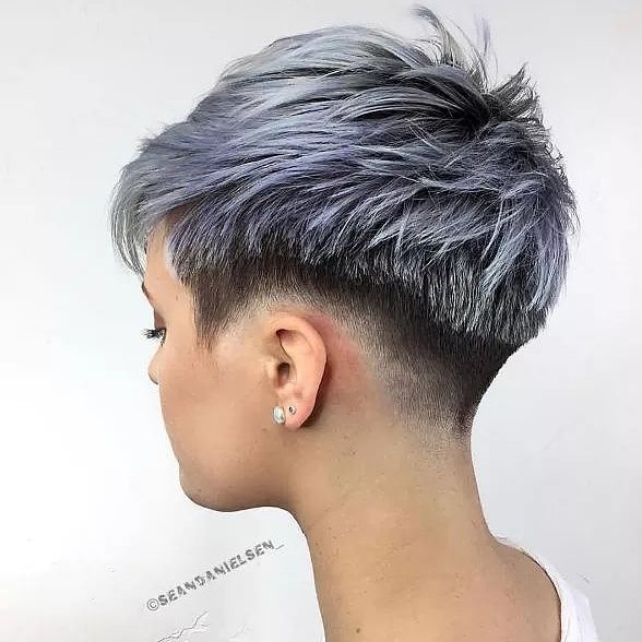 Stylish fluctuating haircuts for short hair - short hairstyle ideas Stylish fluctuating haircuts for short hair - short hairstyle ideas