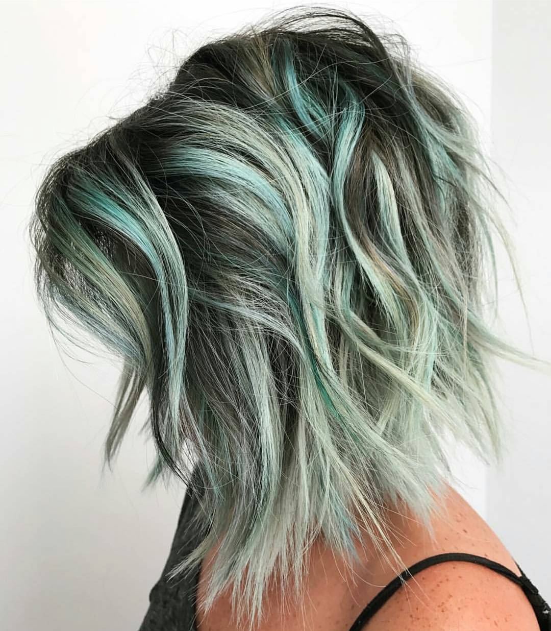 Stylish fluctuating haircuts for short hair - short hairstyle ideas Stylish fluctuating haircuts for short hair - short hairstyle ideas