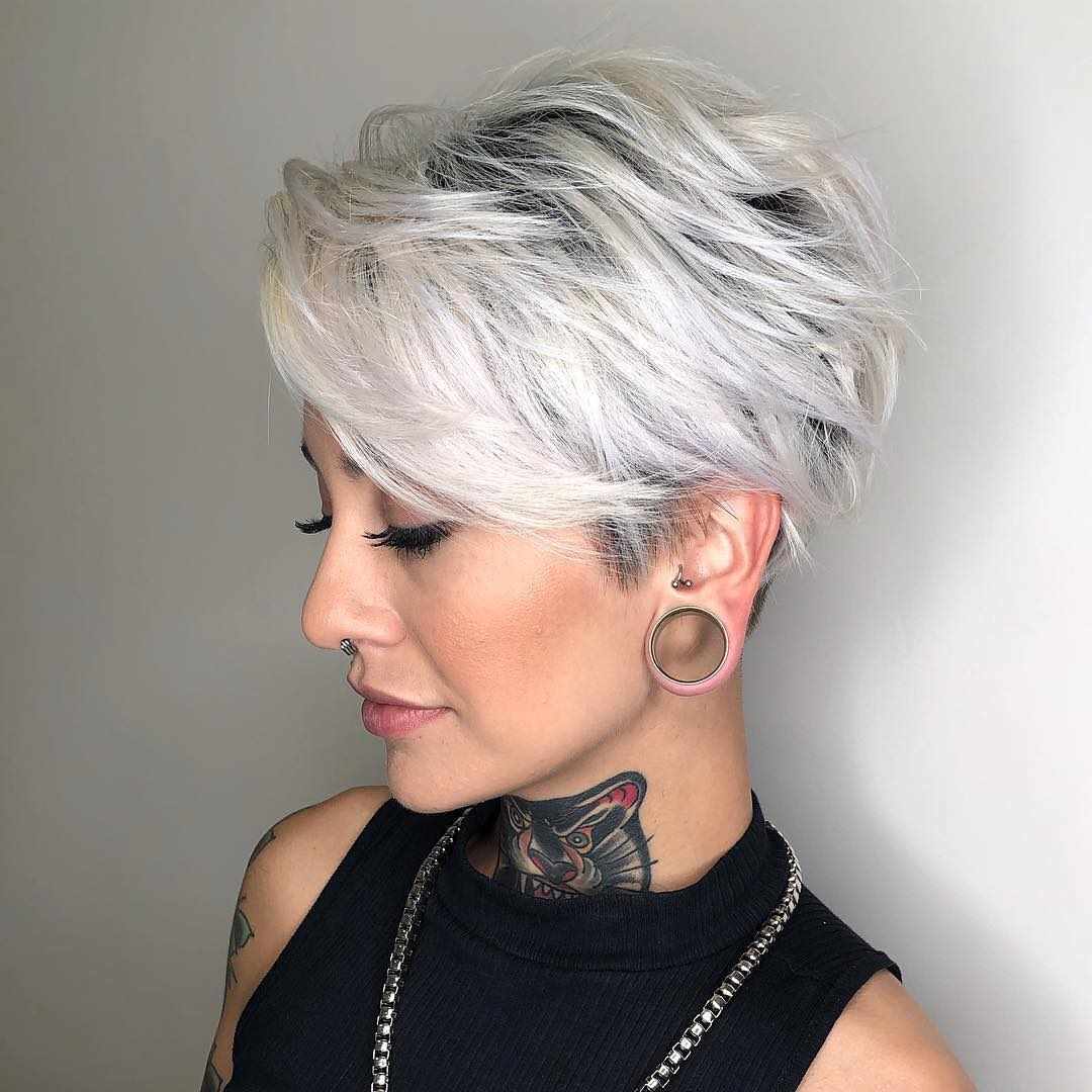 Elegant, easy haircut for women - nice short hairstyle ideas Elegant, easy haircut for women - nice short hairstyle ideas