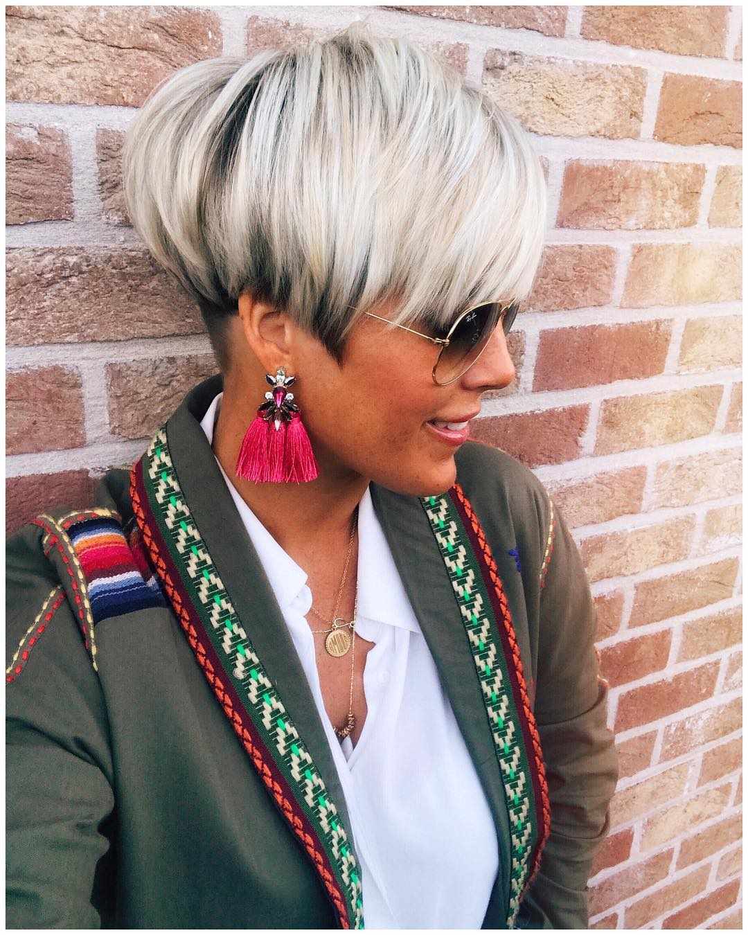 Elegant, easy haircut for women - nice short hairstyle ideas Elegant, easy haircut for women - nice short hairstyle ideas