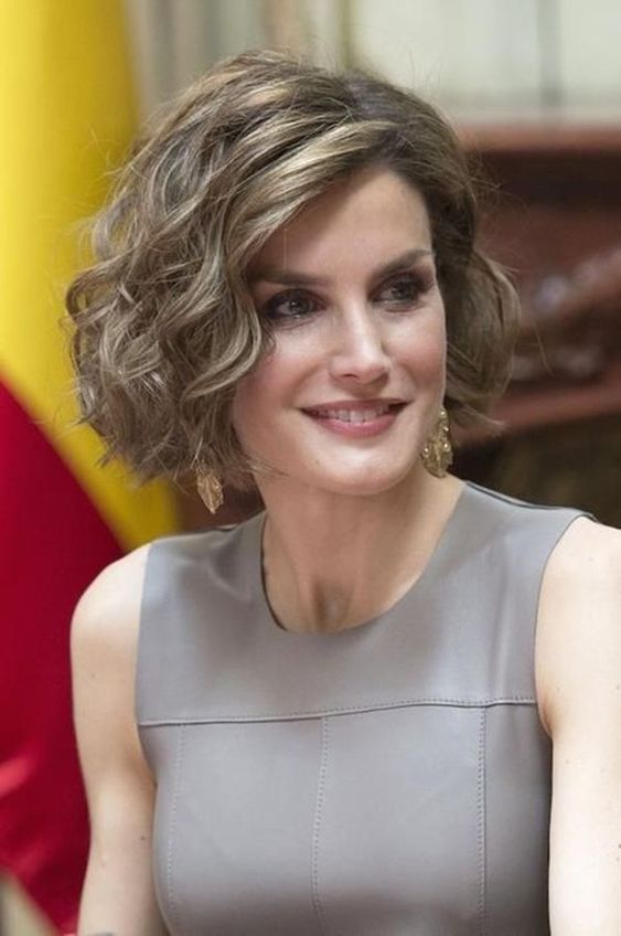 Stylish Haircuts for Women over 50 - Women Short Hairstyles
