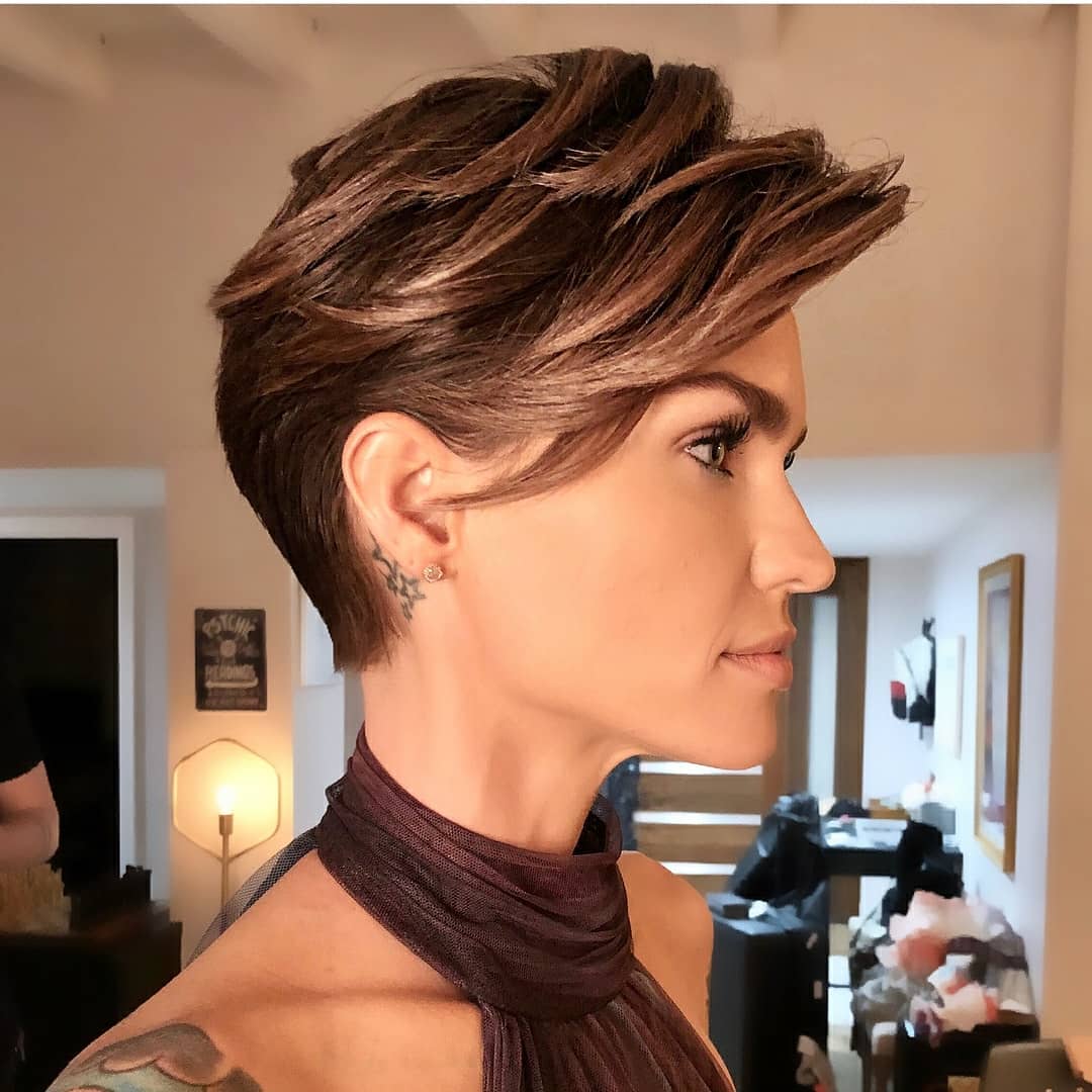 Elegant Pixie Hlath, 2018 Best Short Hair Story for Women Elegant Pixie Hlath, 2018 Best Short Hair Story for Women