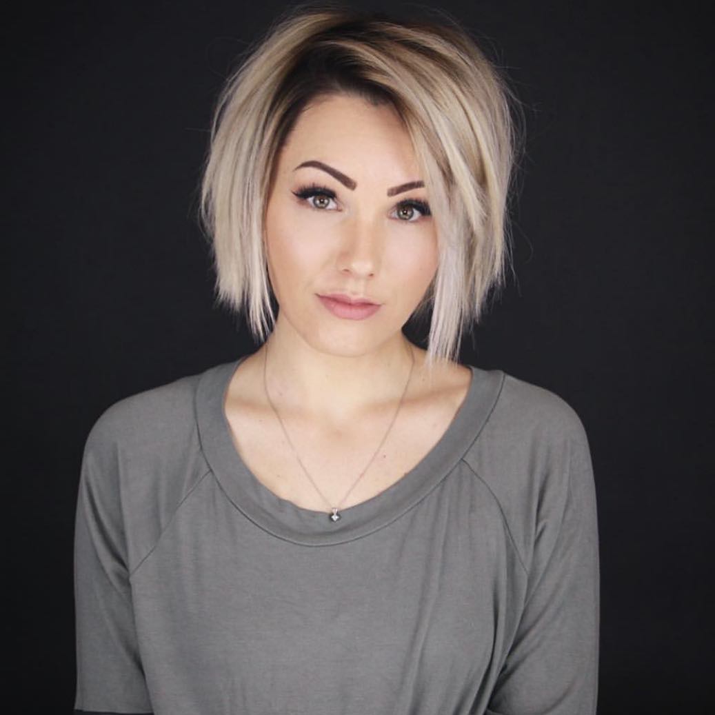 Wonderful short haircuts with explosions, and short female style Wonderful short haircuts with explosions, and short female style