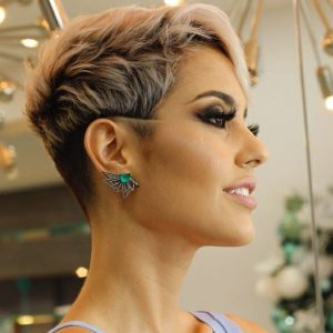 10 Daring Pixie Haircuts for Women, Short Hairstyle and Color