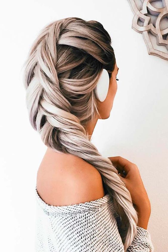 Modern hairstyles for long intermediate hair- hoof hairstyle ideas Modern hairstyles for long intermediate hair- hoof hairstyle ideas