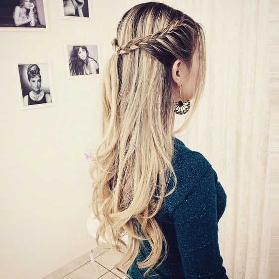 Modern hairstyles for long intermediate hair- hoof hairstyle ideas Modern hairstyles for long intermediate hair- hoof hairstyle ideas