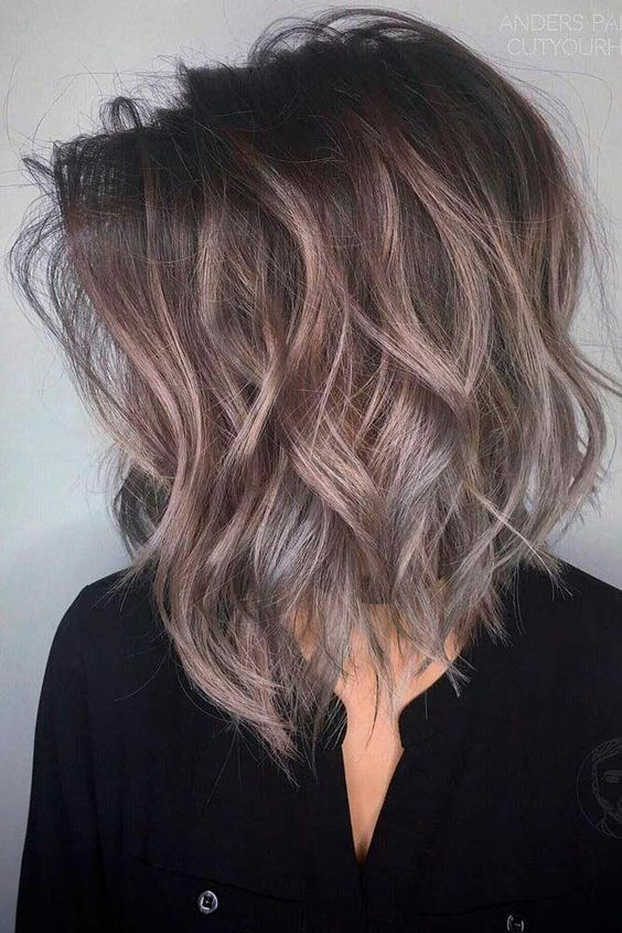 10 Trendy Medium Hairstyles & Top Color Designs