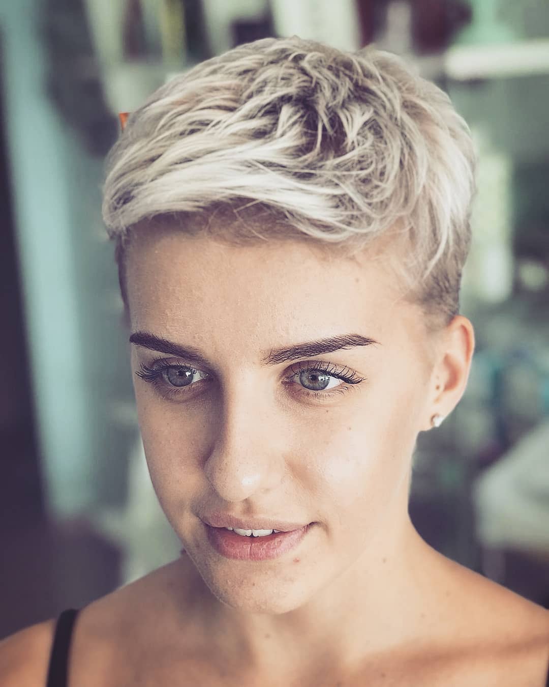 A very short haircut for females, short pixie hairstyles and hairstyles A very short haircut for females, short pixie hairstyles and hairstyles