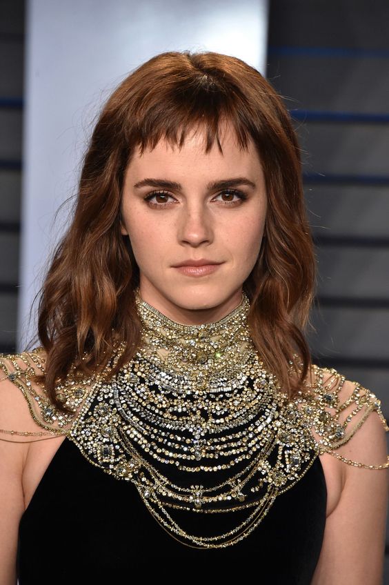 Hairstyles for women for explosions 