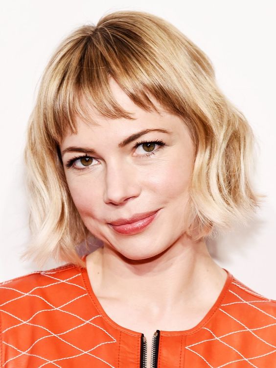 Hairstyles for women for explosions 