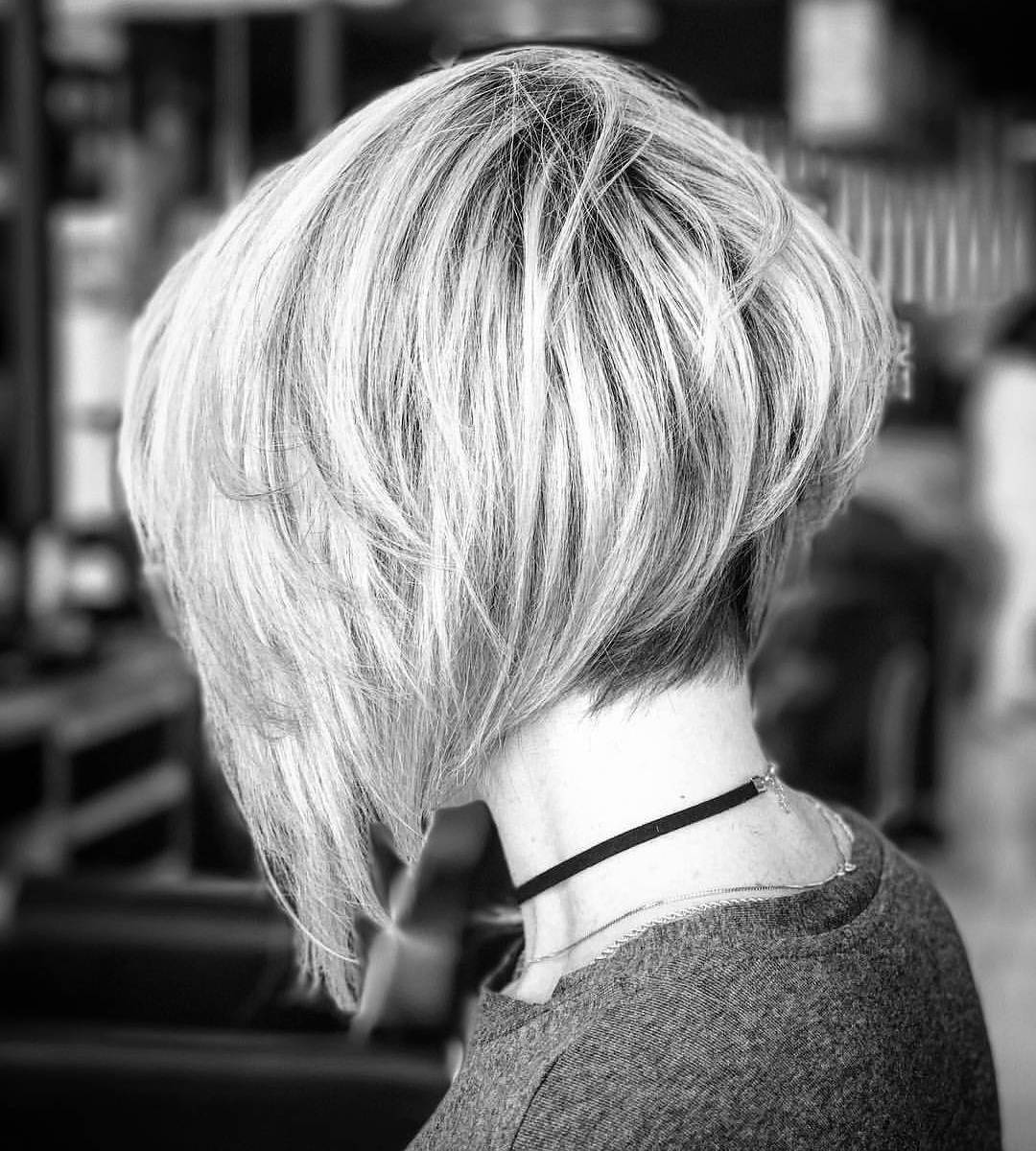 A short haircut for thick hair, short hairstyle trends A short haircut for thick hair, short hairstyle trends