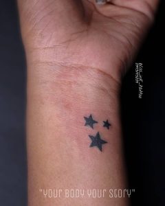 Tiny Star Tattoos: Minimalist Symbols of Hope and Guidance