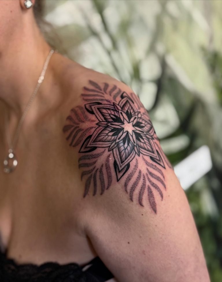 Shoulder Tattoos: Versatile Designs That Blend Style and Strength