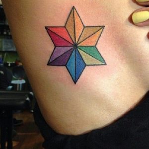 Hip Tattoos: Bold, Feminine, and Beautifully Placed