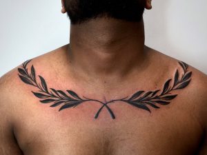 Collarbone Tattoos: Elegant, Minimal, and Perfectly Placed
