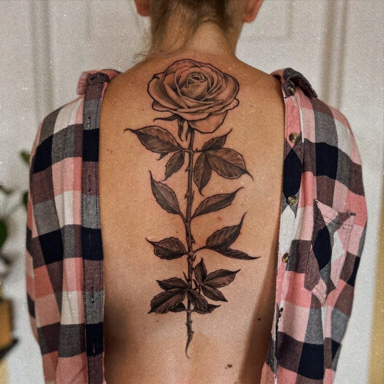 Spine Tattoos: Bold, Elegant, and Perfectly Centered