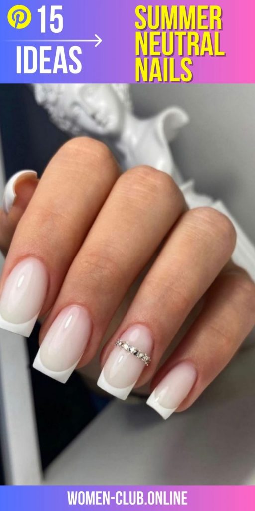 Dive into summer with neutral nail trends: discover chic and simple designs
