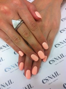 Gel nail designs peach color 15 ideas: Add a touch of elegance to your nails