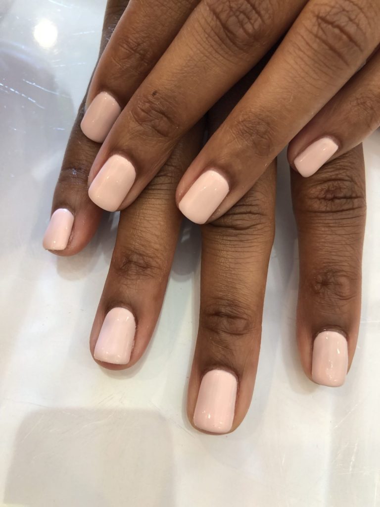 Elegant and simple: light pink short nail designs for dark skin