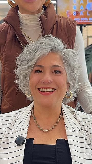 Stylish short curly gray bob