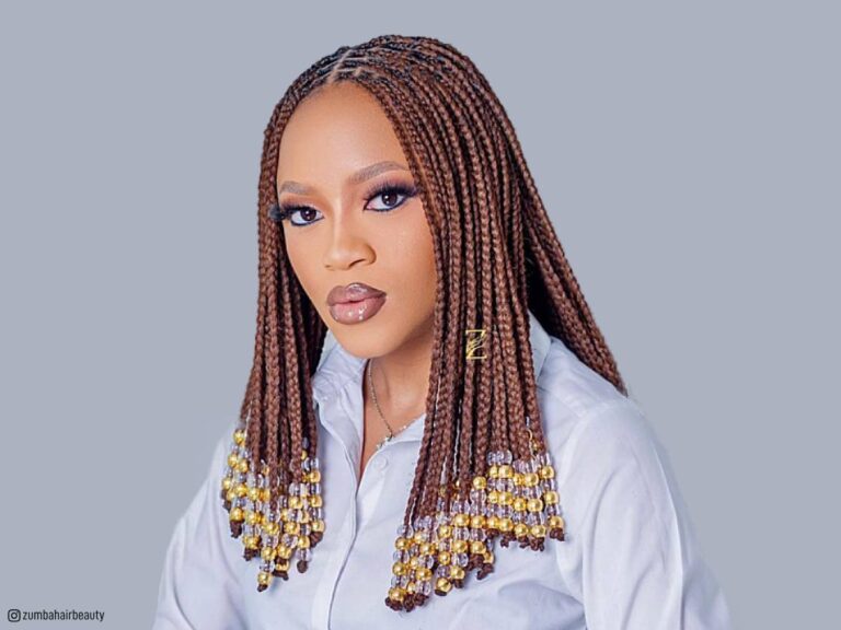 Medium Knotless Braids Are The Ultimate Protective Hair Trend and Length